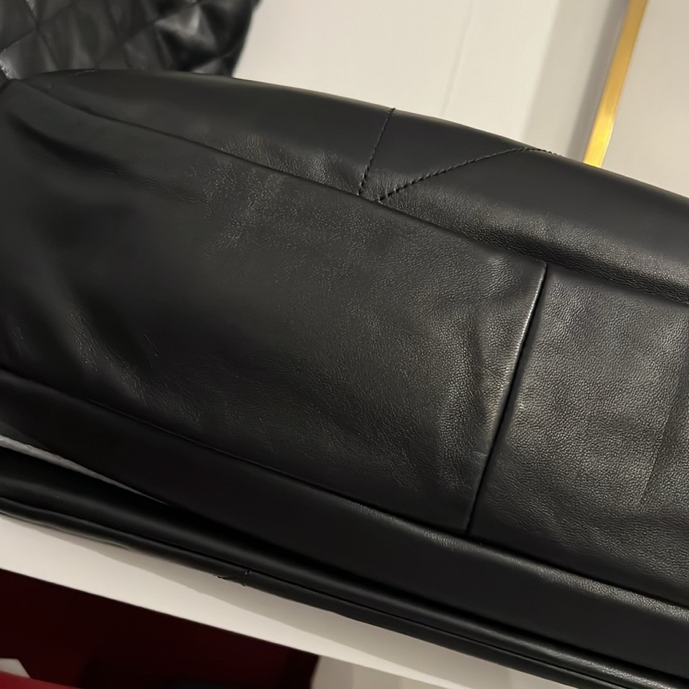 YSL Jamie 4.3 in Lambskin *Not accepting any low offers* - Picture 7 of 12